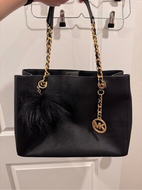 Authentic Michael Kors Susannah tote- black with Pom Pom charm